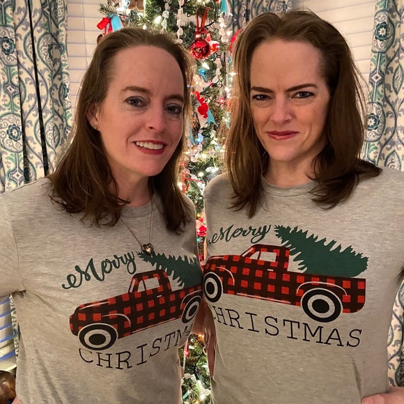 ✈️Meet your Posh Ambassador, Robin!✈️ - Picture 12 of 12